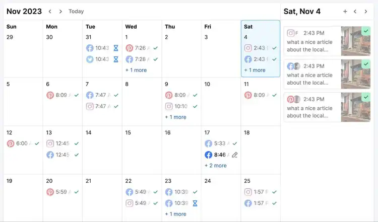 Social Poster app calendar overview