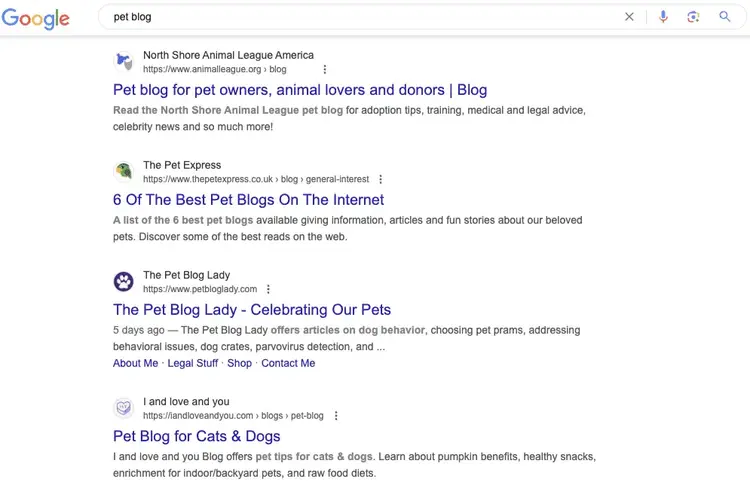 Google search results for pet blog keyword showing blog listings
