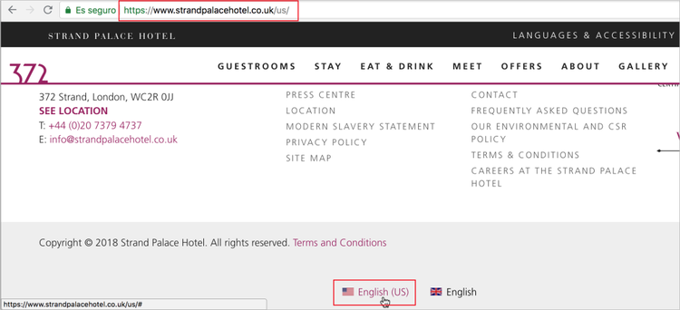 Strand Palace Hotel Footer mit Sprach- und Barrierefreiheitsoptionen