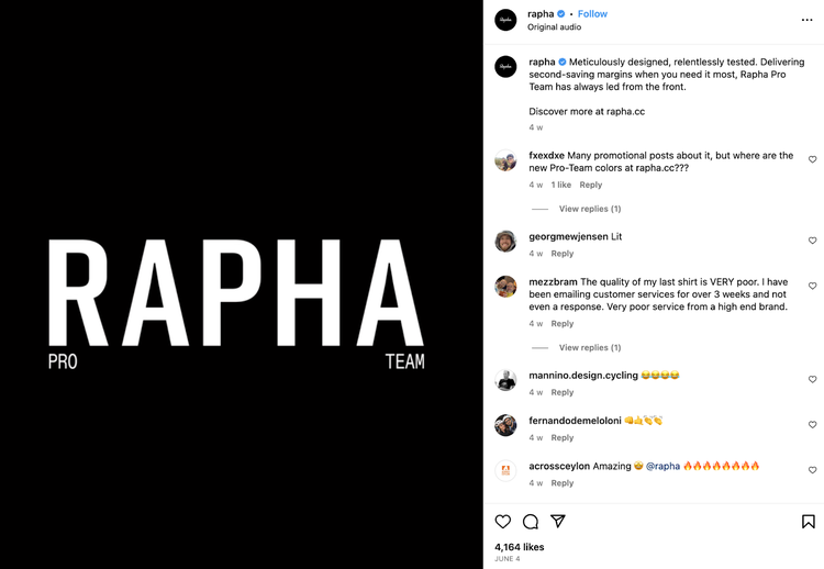 un ejemplo de un post orgánico en Instagram de la marca de ciclismo Rapha con likes y sección de comentarios