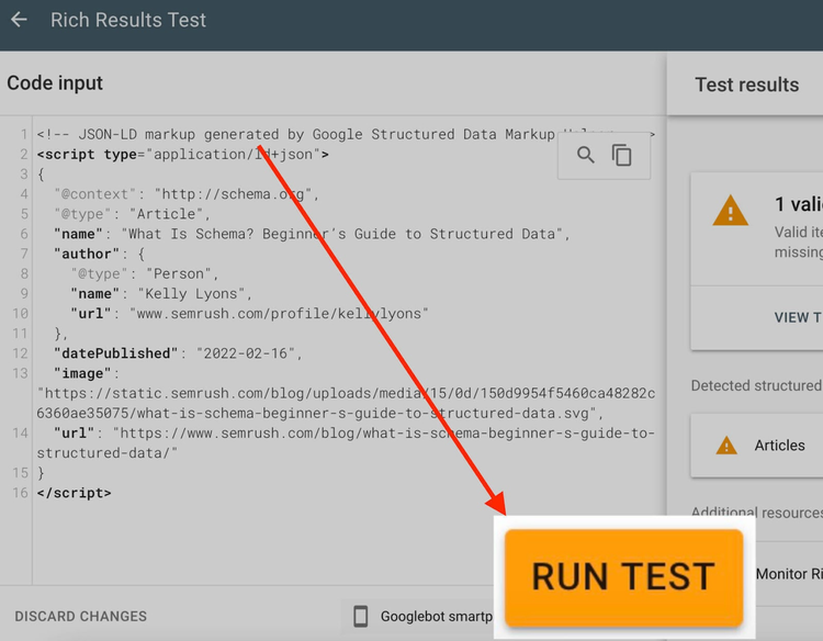 Prueba Google Rich Results código JSON-LD con flecha apuntando botón RUN TEST