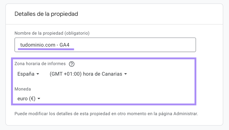 También tienes que seleccionar la zona horaria de tus informes y tu moneda