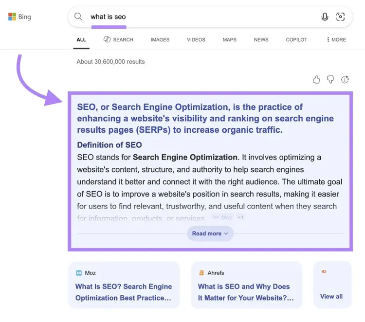 La página de resultados de búsqueda de Bing para el término "qué es SEO" muestra un resumen generado por IA en la parte superior de la página.