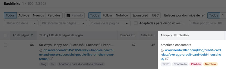Tabla de backlinks con múltiples columnas mostrando fuentes, enlaces externos e internos