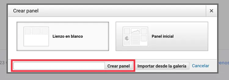 Diálogo Crear panel Google Analytics con opciones Lienzo en blanco