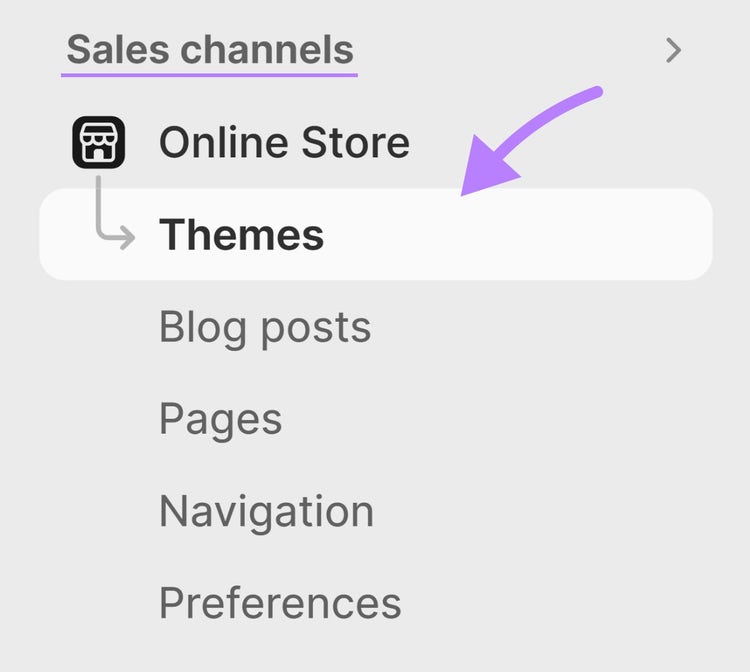 Navegando a "Tienda Online" > "Temas" en el panel de administración de Shopify