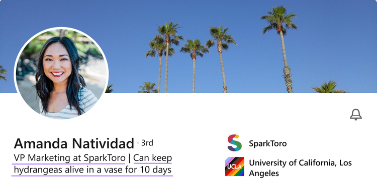El titular de Amanda Natividad incluye la palabra clave principal y el complemento personal