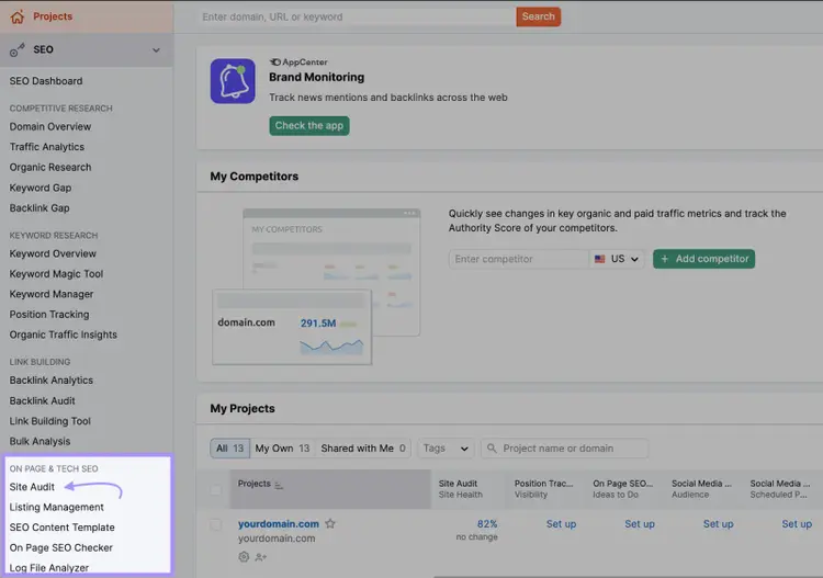 Navegando hasta la "Auditoría del sitio" en el menú de Semrush