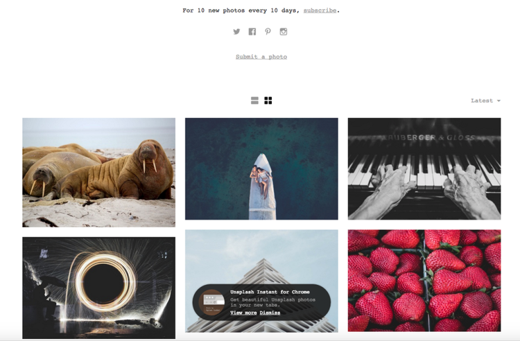 Galerie photos Pixabay montrant 6 images: morse, femme neige, piano, cafe, framboises