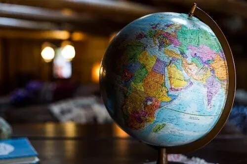 Domande a cui rispondere per scegliere la migliore struttura per un sito internazionale