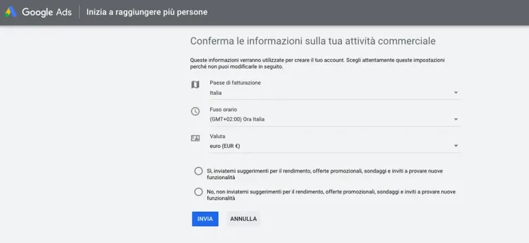 Modulo Google Ads informazioni aziendali con paese, fuso orario, valuta