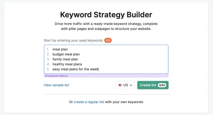 Pagina di configurazione del Keyword Strategy Builder con cinque parole chiave iniziali inserite nello strumento