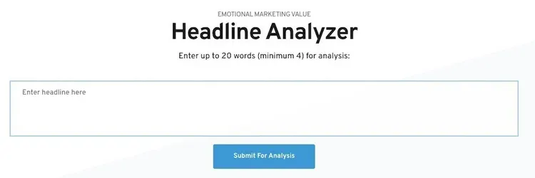 Headline Analyzer tool con campo testo e pulsante Submit For Analysis
