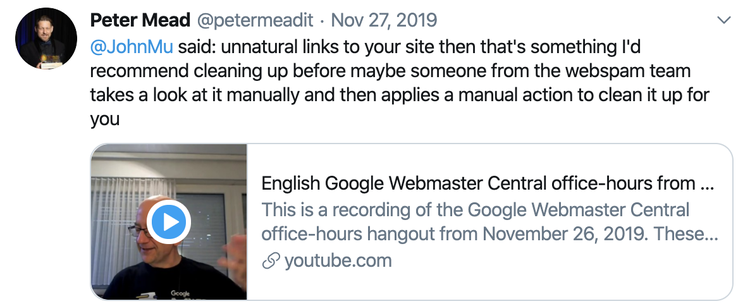 Tweet de Peter Mead recomendando limpar links artificiais antes de ação manual do Google