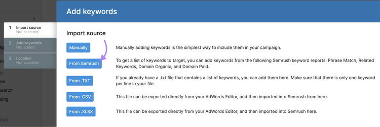 Seta apontando para o botão de importação de fonte "Da Semrush" na PPC Keyword Tool da Semrush