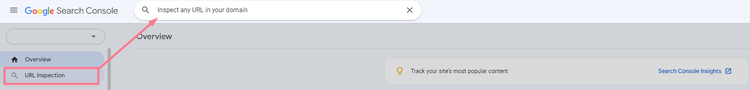 Google Search Console Overview com seta vermelha apontando URL Inspection