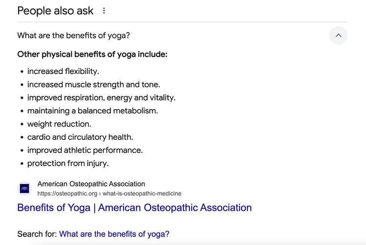 As respostas em formato de lista com marcadores incluem: "aumento da flexibilidade, aumento da força e tônus muscular, saúde cardiovascular e circulatória" e muito mais.